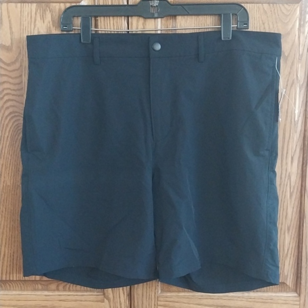 Old Navy NWT Men's‎ Stretchtech Chino Shorts Size 38 Black 7" Inseam Quick Dry